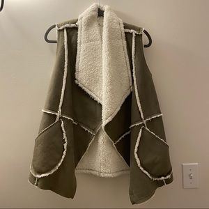 NWOT Caslon Gray Suede Sherpa Vest